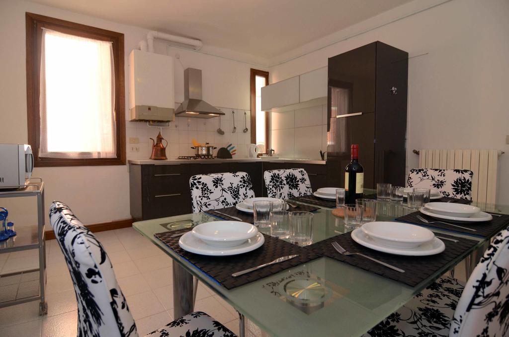 Venice Speon Canal Views Wifi Apartment Luaran gambar